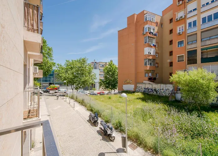 Urban Apt Para 6 En Adrian Pulido Con Parking