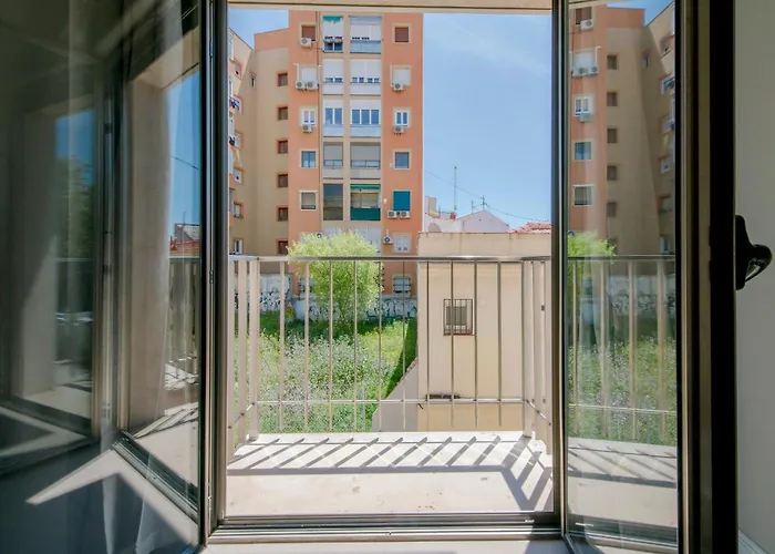Urban Apt Para 6 En Adrian Pulido Con Parking